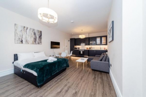Mordern Studio Central Brighon Location